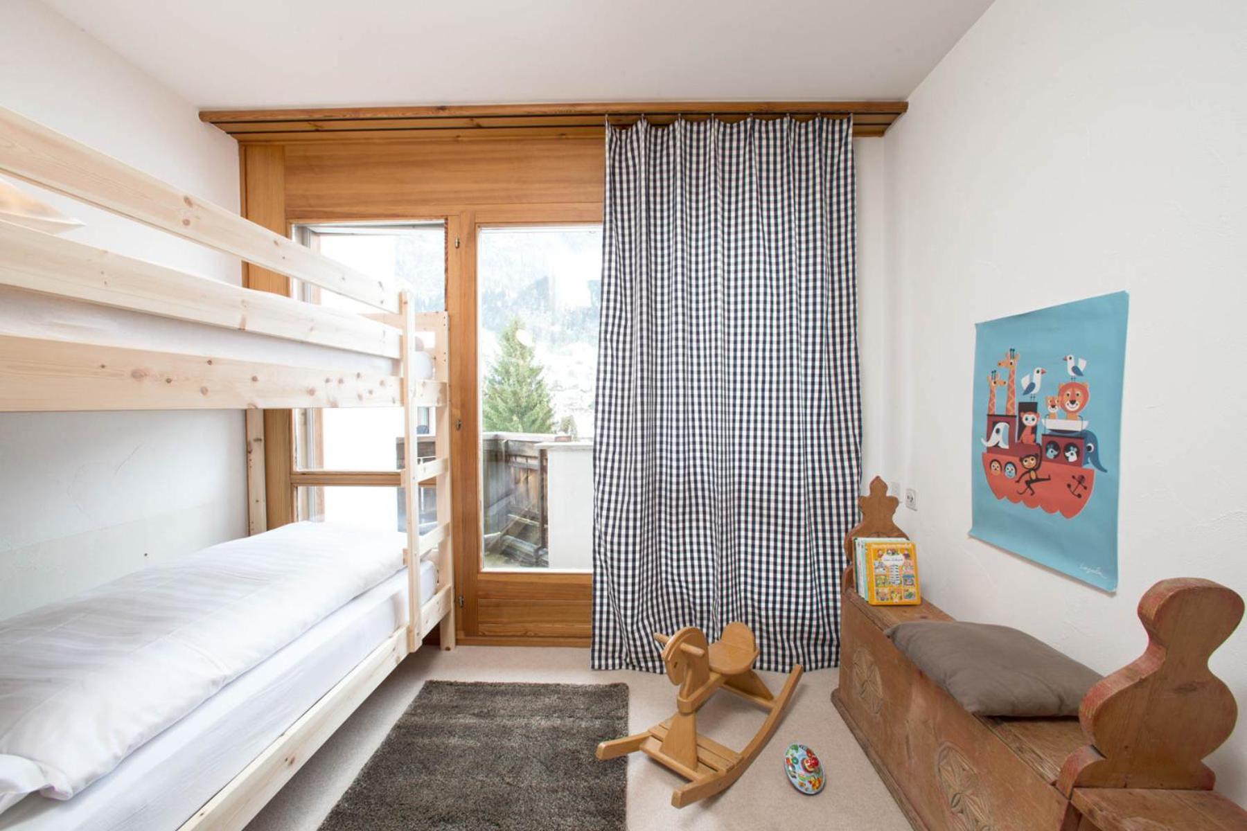 פלימס Arena Guesthouse מראה חיצוני תמונה
